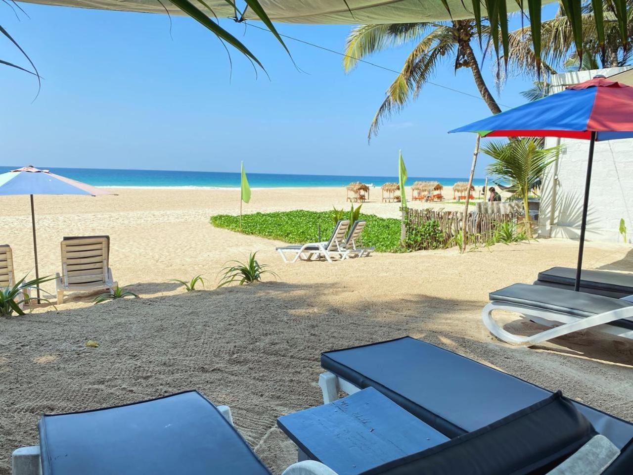 Josan Villa With A Glorious Beach And Sea View Habaraduwa Central Εξωτερικό φωτογραφία